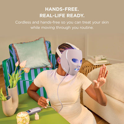 Shark CryoGlow Plus™ LED Face Mask & Charging Stand